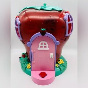 2003 Strawberry Shortcake Berry Sweet House Carry Handle Bandai Clear